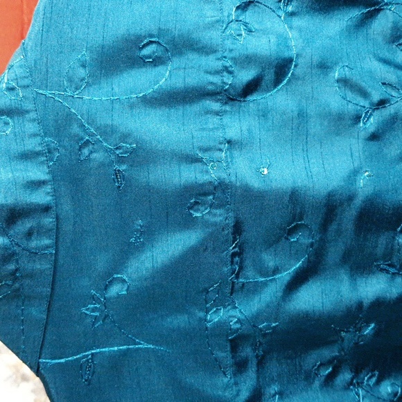 Clothes Teal Button Down Shirt - Picture 6 of 7